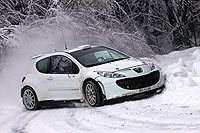 Essais 207 Super 2000 neige avec Stéphane Sarrazin